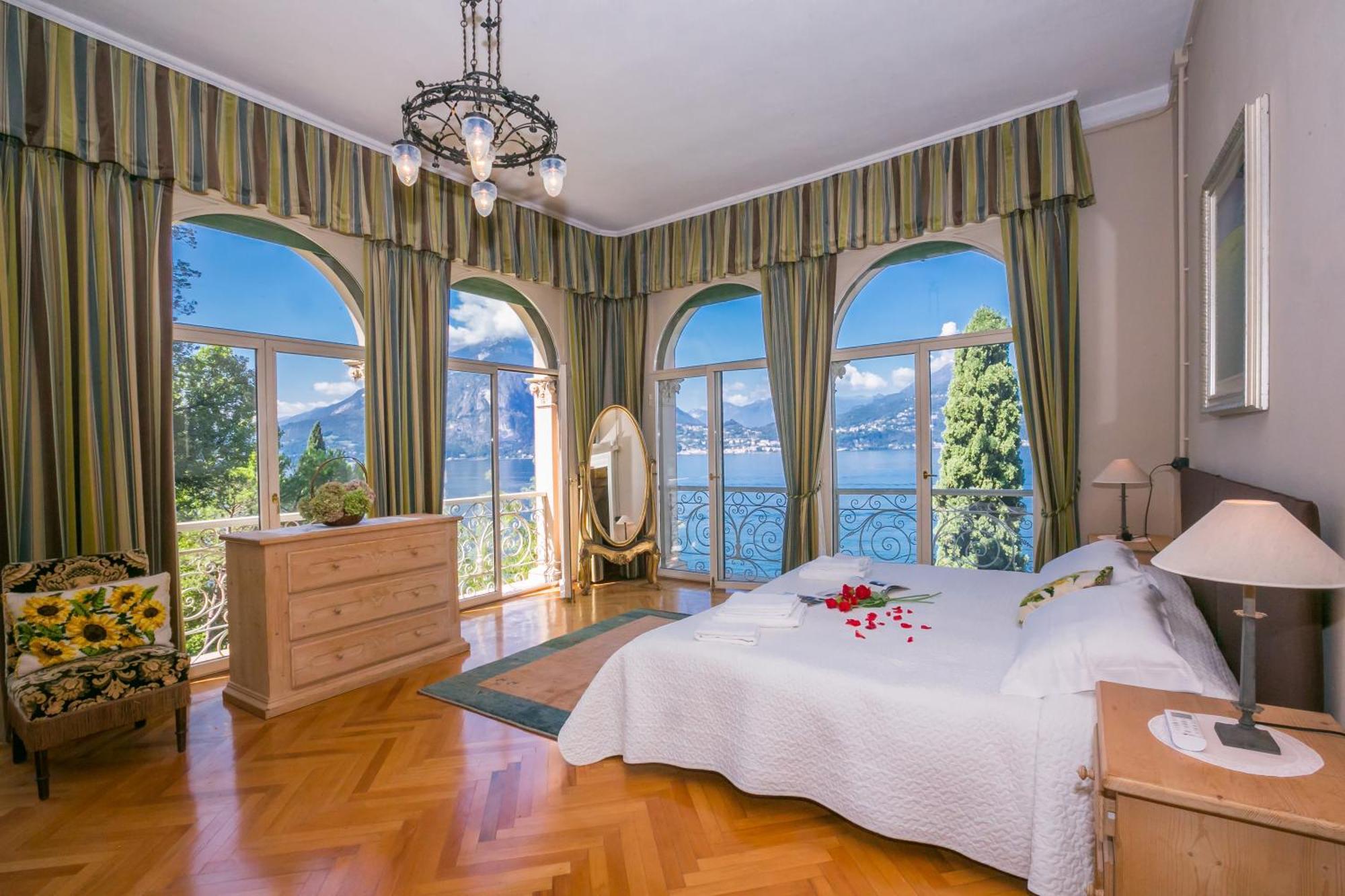 Villa Lucia Grande Βαρένα Εξωτερικό φωτογραφία